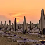 Beachfront With Sea View Lejlighed *